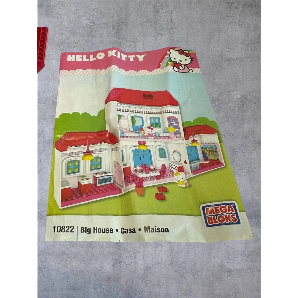 Mega Bloks Hello Kitty Big House Set 10822 Kids Pink Good Incomplete 4 Figures